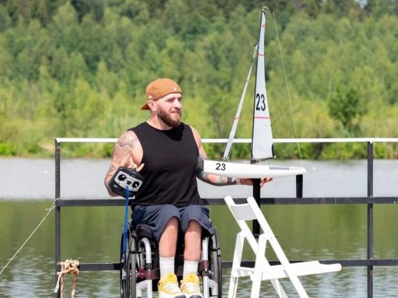 третий этап Всероссийского фестиваля ВОИ по парусному спорту в Ижевске - спортсмены из Санкт-Петербурга в числе победителей